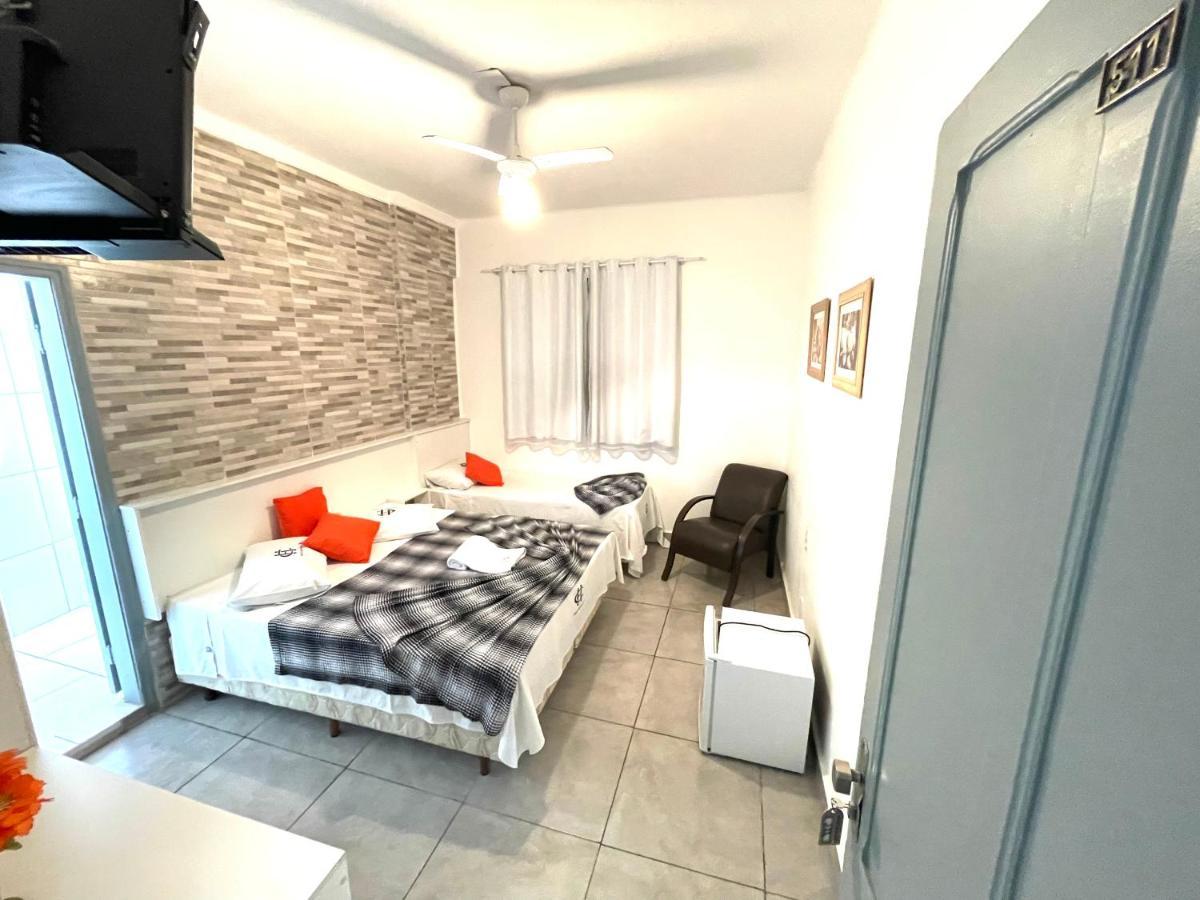 Hotel Centenario Жуиз де Фора Екстериор снимка