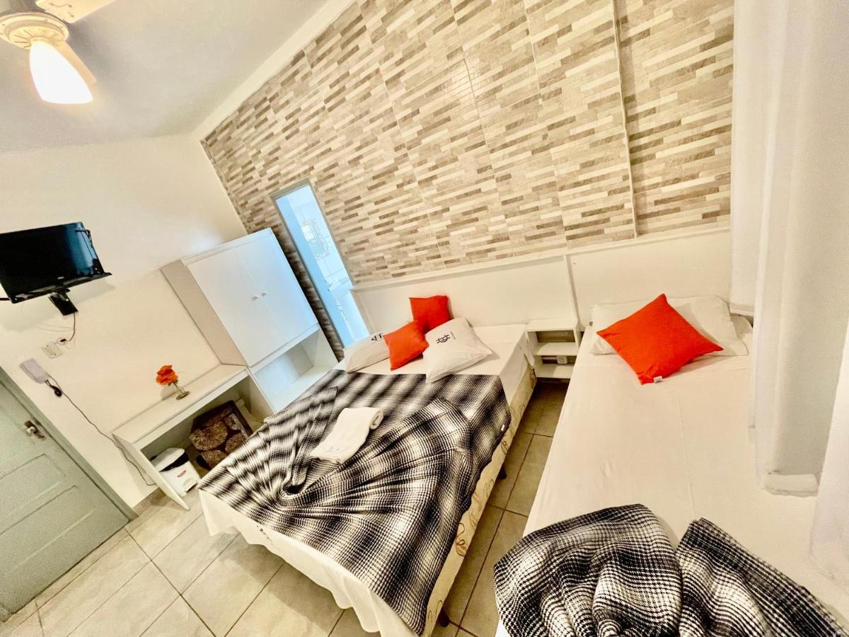 Hotel Centenario Жуиз де Фора Екстериор снимка